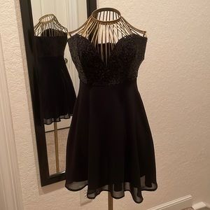 Black Sequin Sweetheart Dress